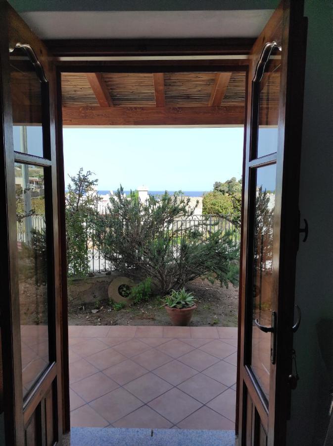 Holiday Home Mennulita Lipari  Exteriör bild