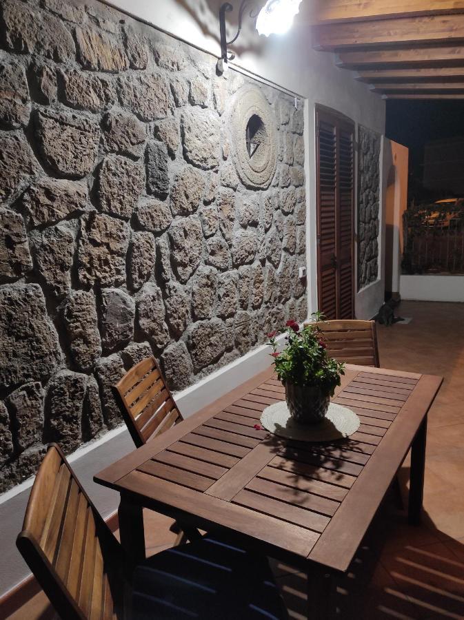 Holiday Home Mennulita Lipari  Exteriör bild