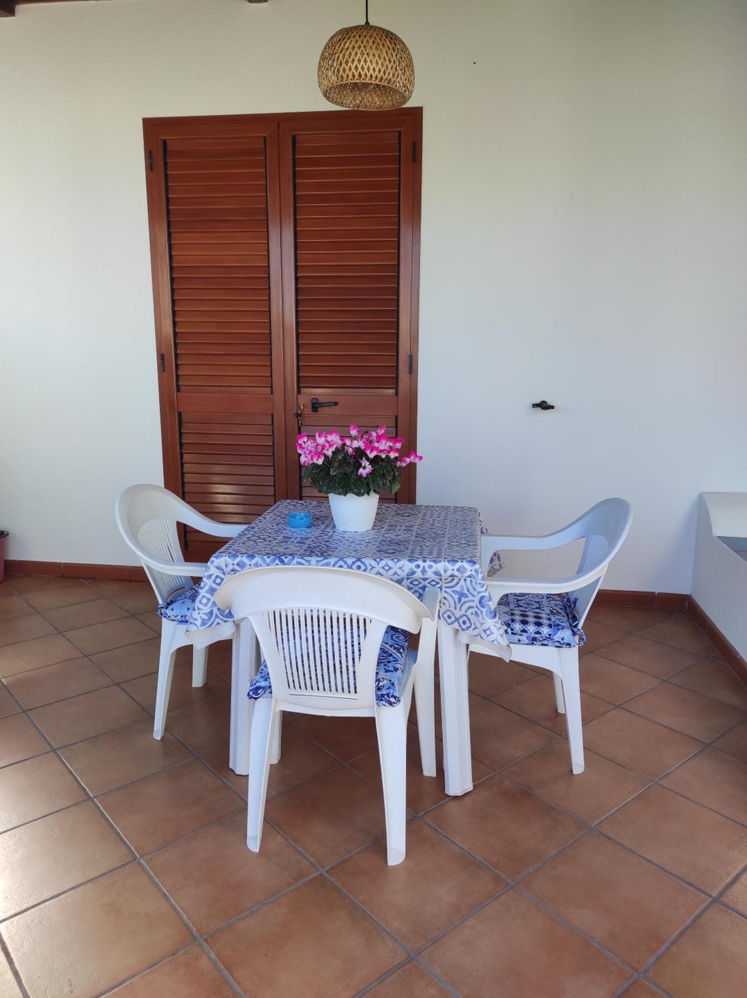 Holiday Home Mennulita Lipari  Exteriör bild